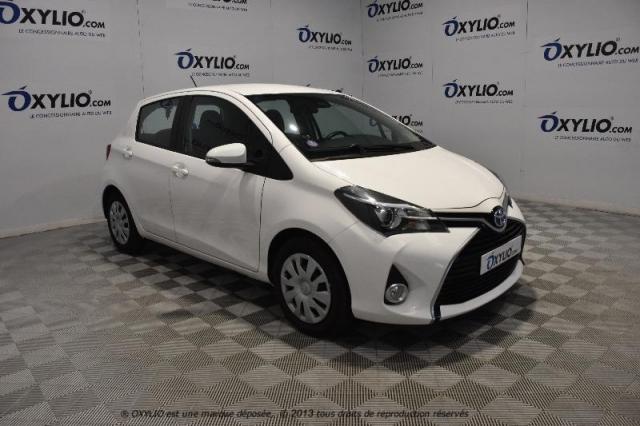 Toyota Yaris Iii (3) Hybrid 100h France Business Cvt 5 Pt