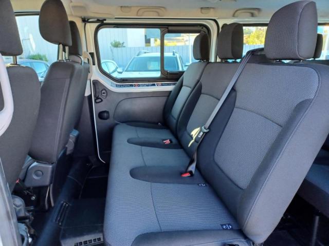 Renault Trafic image 9