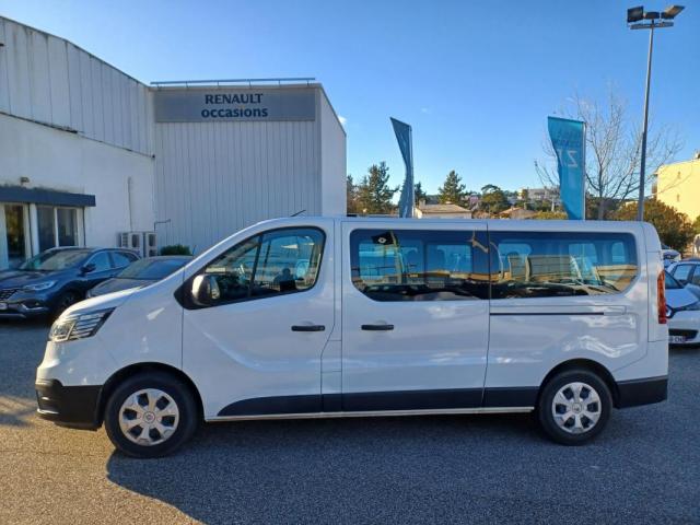 Renault Trafic image 2