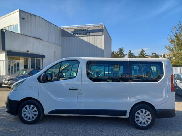 Renault Trafic image 9