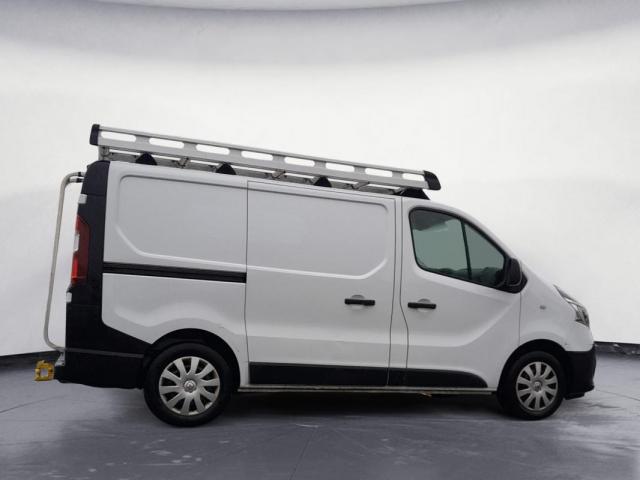 Renault Trafic image 4