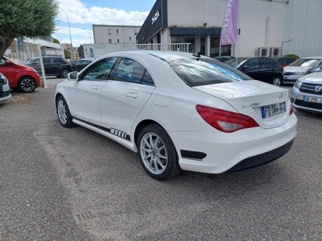 Mercedes Benz Cla image 9