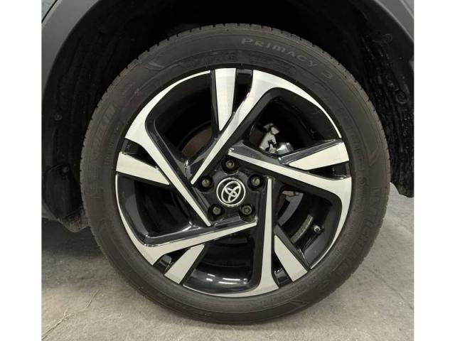 Toyota C-Hr image 3