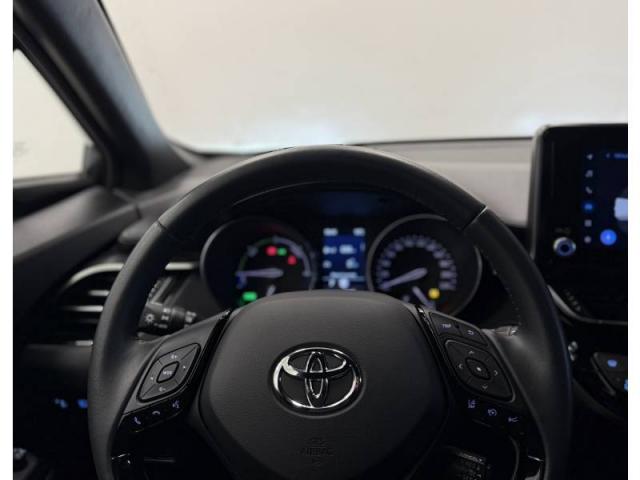 Toyota C-Hr image 7