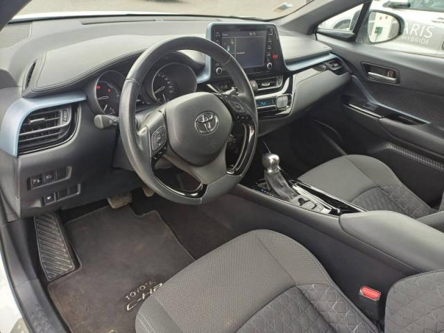 Toyota C-Hr image 1
