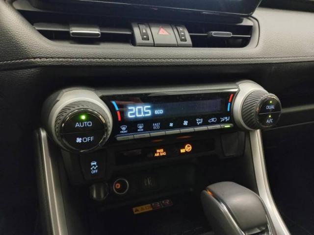 Toyota Rav4 image 6