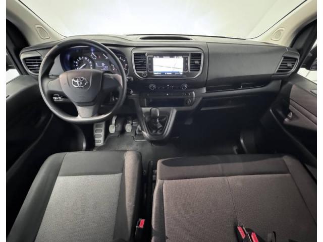 Toyota Proace image 2