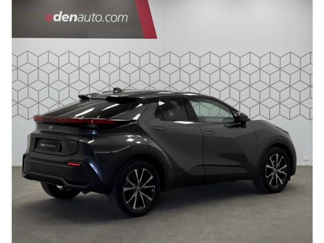 Toyota C-Hr image 2