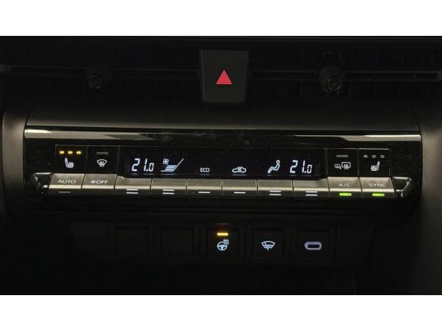 Toyota C-Hr image 1