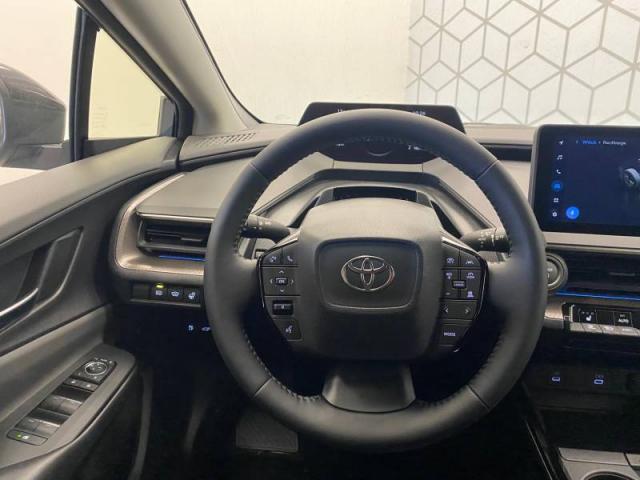 Toyota Prius image 9