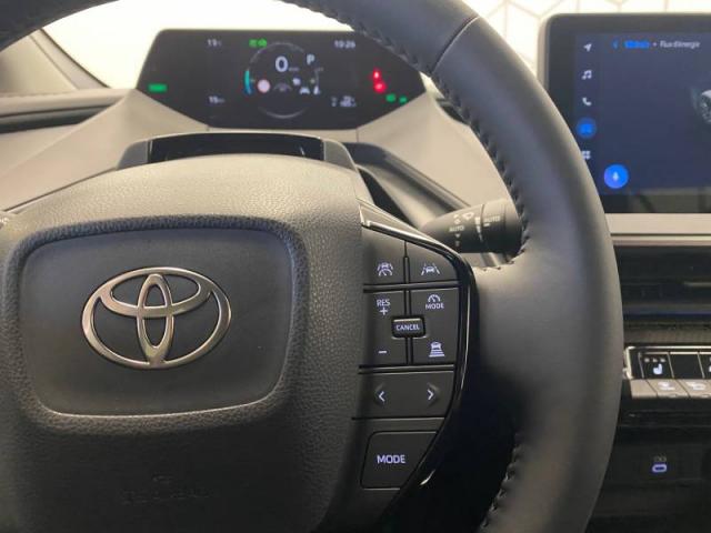 Toyota Prius image 6