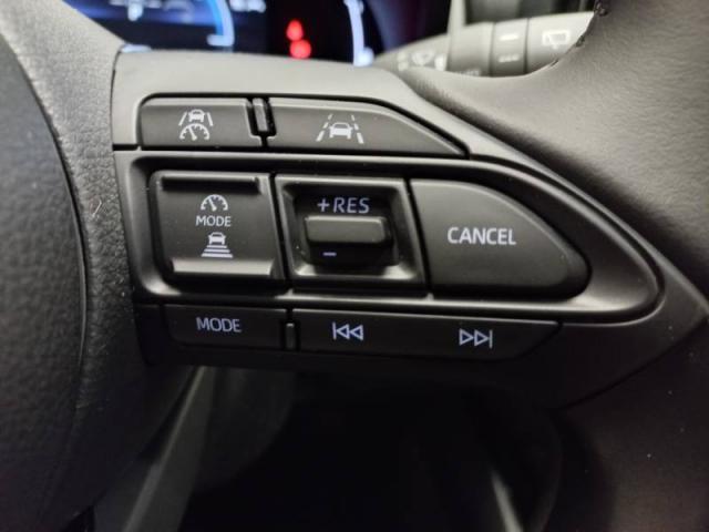 Toyota Yaris image 9