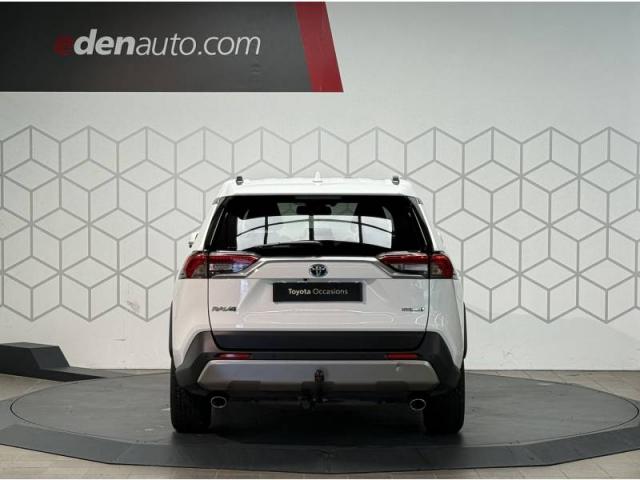 Toyota Rav4 image 2