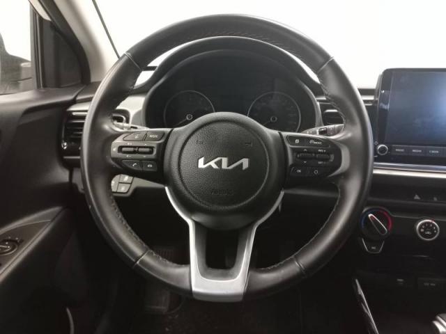 Kia Rio image 3