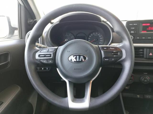 Kia Picanto image 9