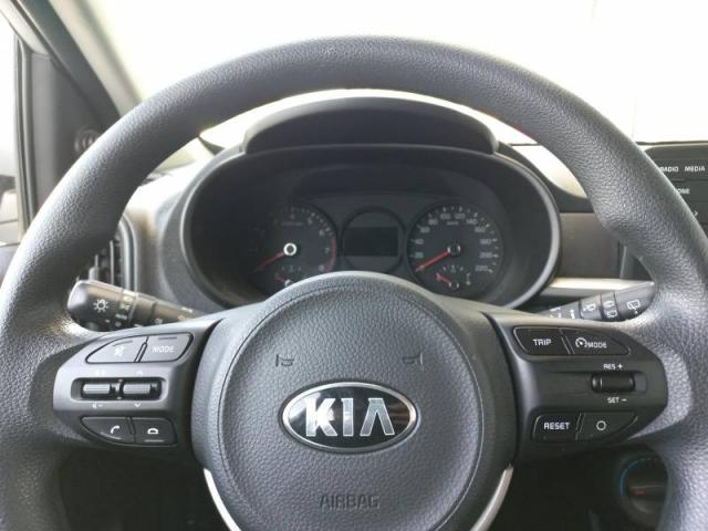 Kia Picanto image 5