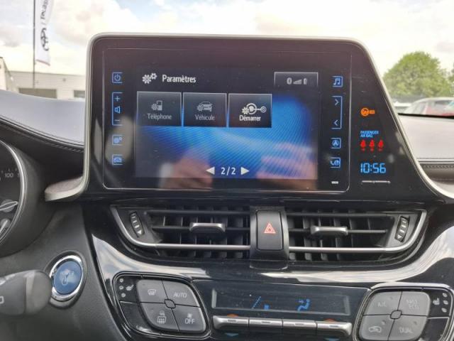 Toyota C-Hr image 6
