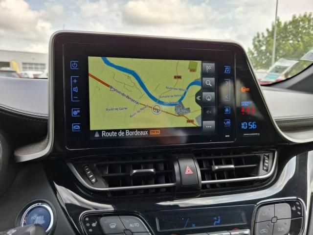 Toyota C-Hr image 9