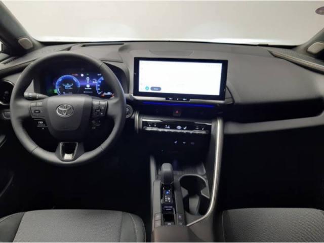 Toyota C-Hr image 2