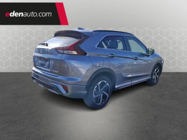 Mitsubishi Eclipse Cross image 8