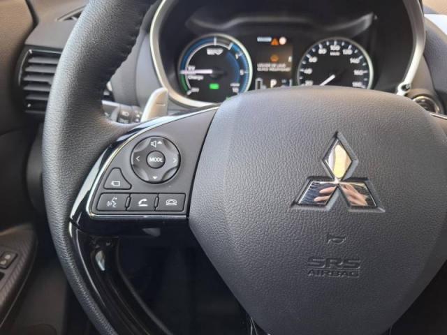 Mitsubishi Eclipse Cross image 9
