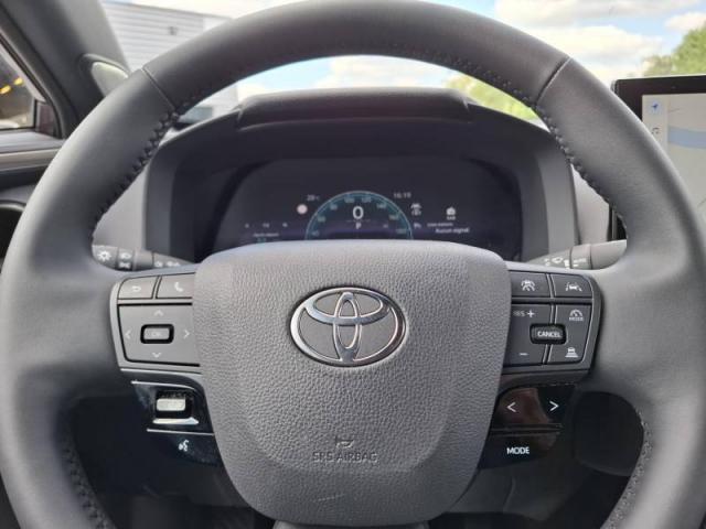 Toyota C-Hr image 9