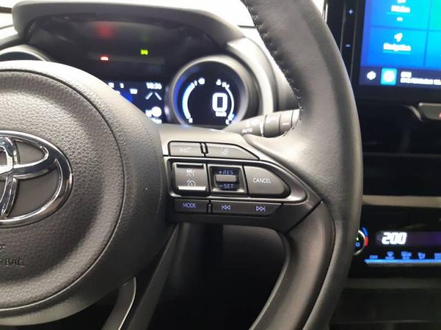Toyota Yaris image 3