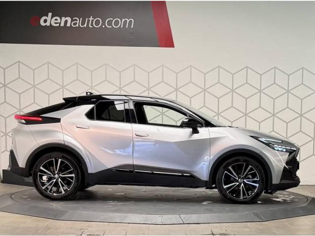 Toyota C-Hr image 8