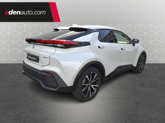 Toyota C-Hr image 6