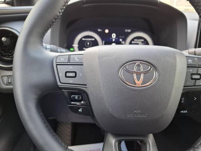 Toyota C-Hr image 9