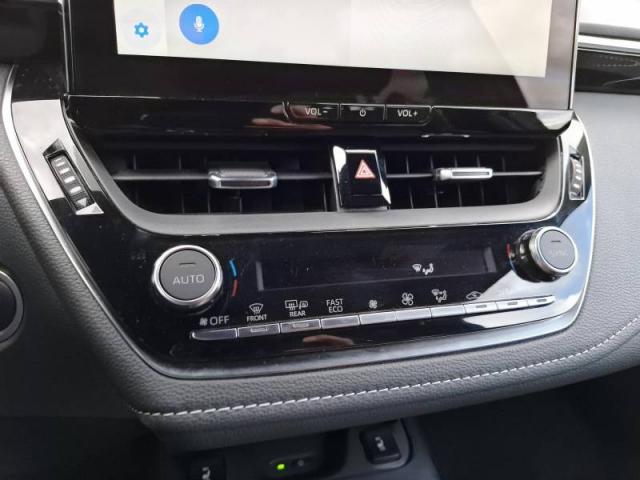 Toyota Corolla image 8