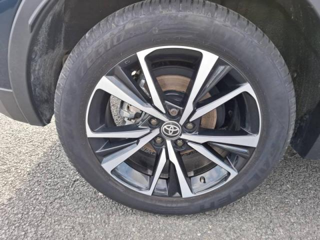 Toyota C-Hr image 4