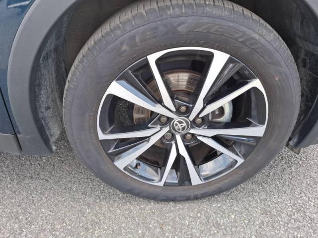 Toyota C-Hr image 1