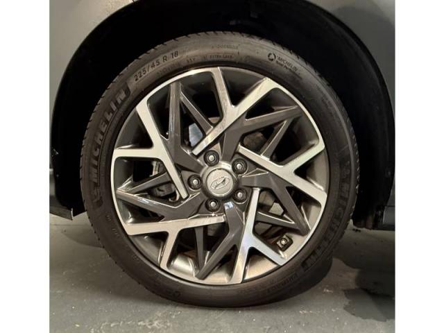 Hyundai Kona image 3