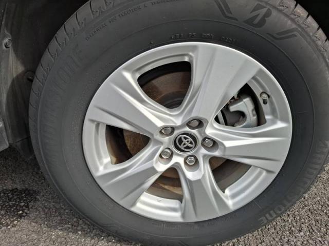 Toyota Rav4 image 6