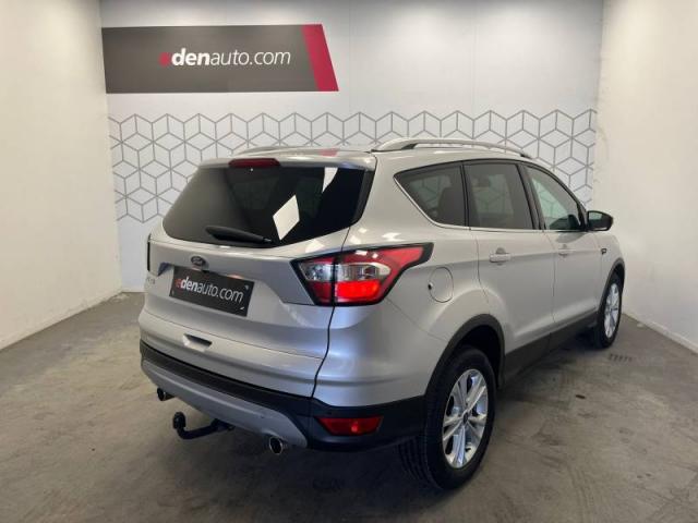 Ford Kuga image 5