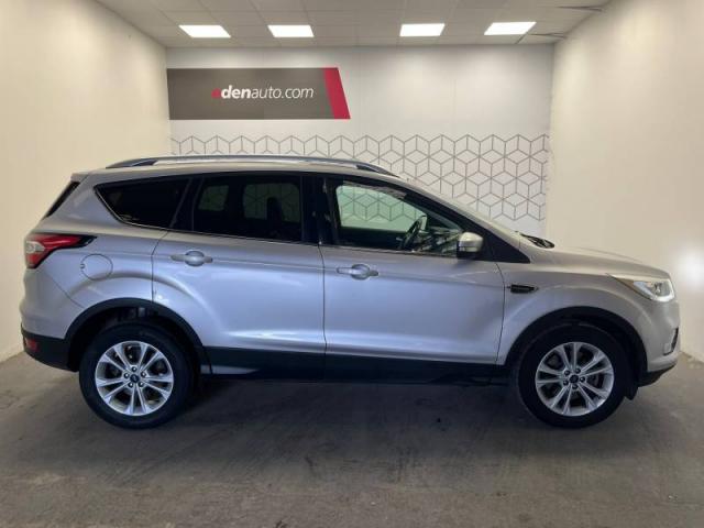 Ford Kuga image 8