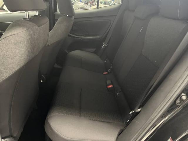 Toyota Yaris image 6