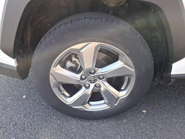 Toyota Rav4 image 7