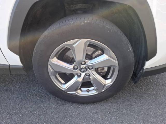 Toyota Rav4 image 9