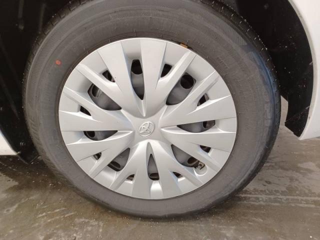 Toyota Yaris image 7