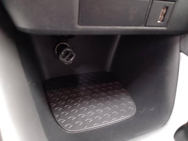 Toyota Yaris image 2