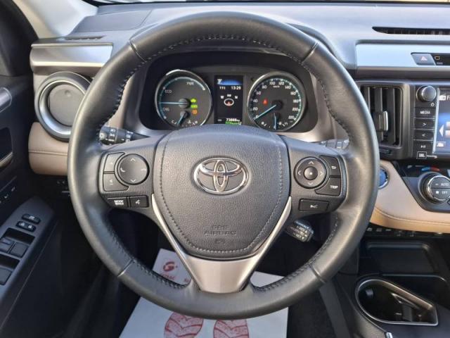 Toyota Rav4 image 5
