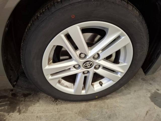 Toyota Corolla image 9