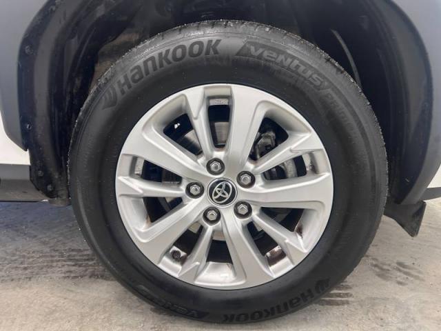 Toyota Yaris image 3