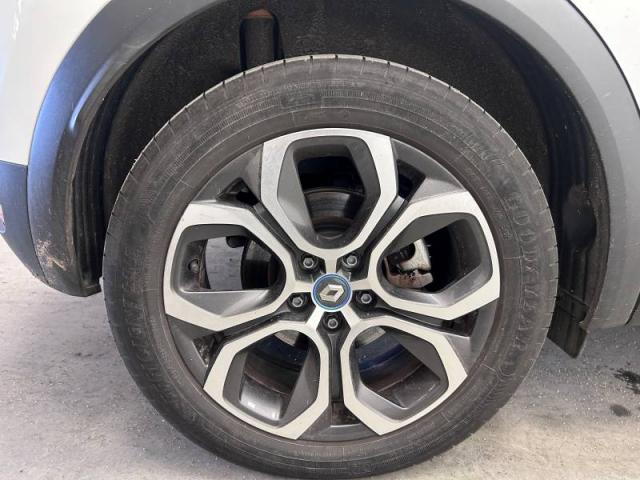 Renault Captur image 1