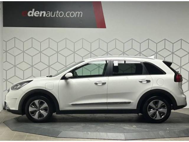 Kia Niro image 5