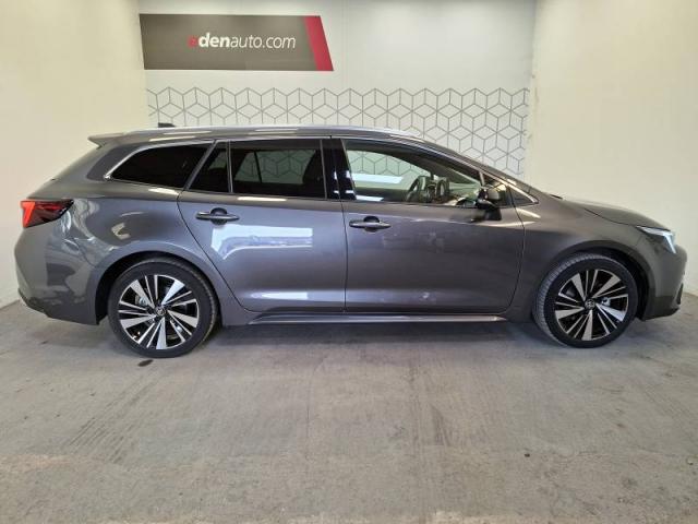 Toyota Corolla image 6