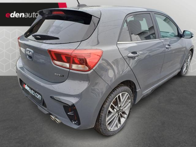 Kia Rio image 6
