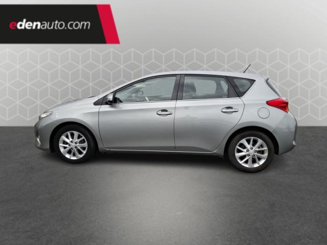 Toyota Auris image 5